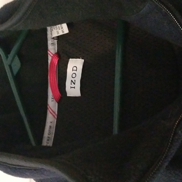 Izod performance vest - Picture 2 of 6